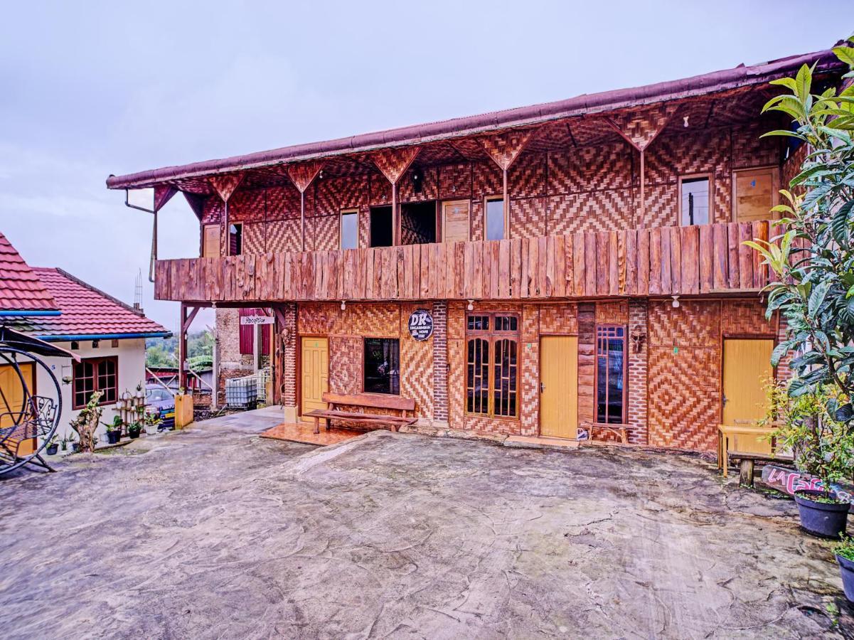 Oyo 90209 Dk Singarimbun Berastagi Homestay Dış mekan fotoğraf