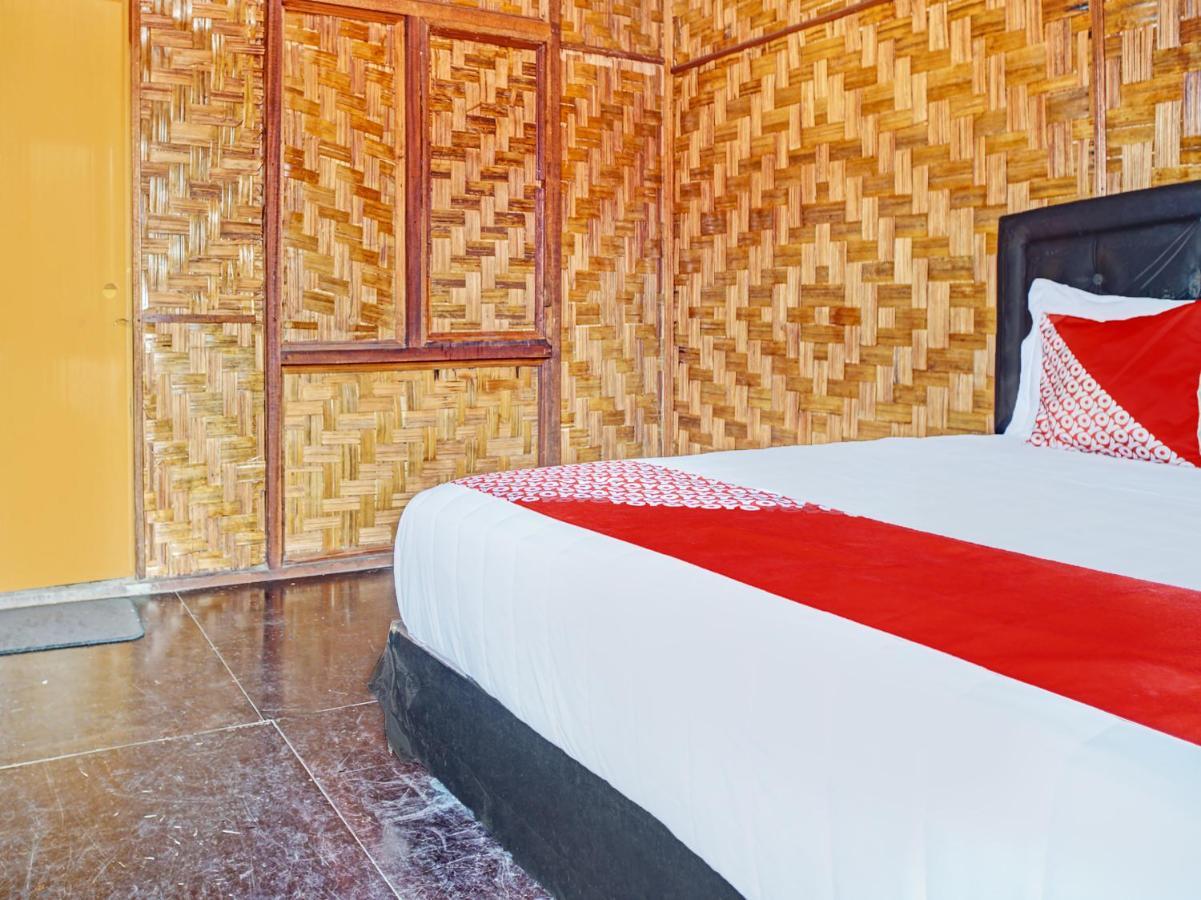 Oyo 90209 Dk Singarimbun Berastagi Homestay Dış mekan fotoğraf